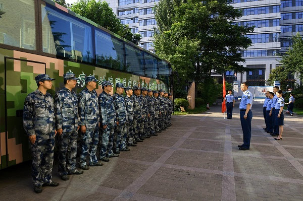 九龙东军营图片